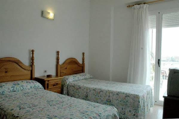 Habitaciones Camping Ferrer Peñíscola Eksteriør bilde